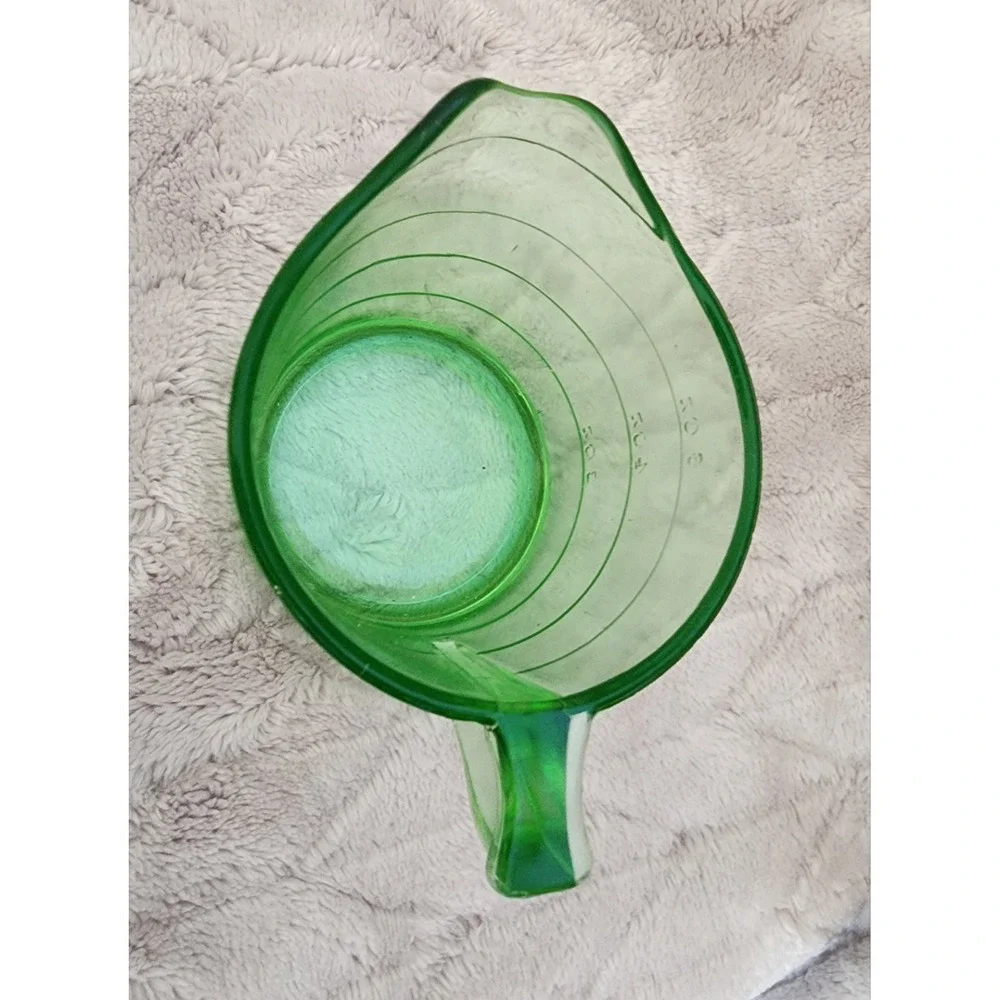 Jeannette Vintage Green Depression Glass Measuring Cup 8oz 1 Cup Retro Kitchen
